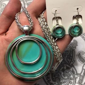 ⬇️ Turquoise pedant set